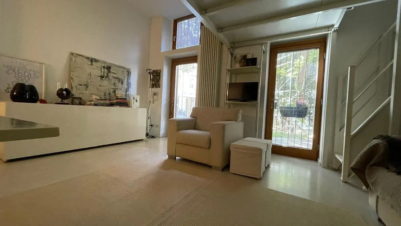 מילאנו Nolo Square Apartment איטליה